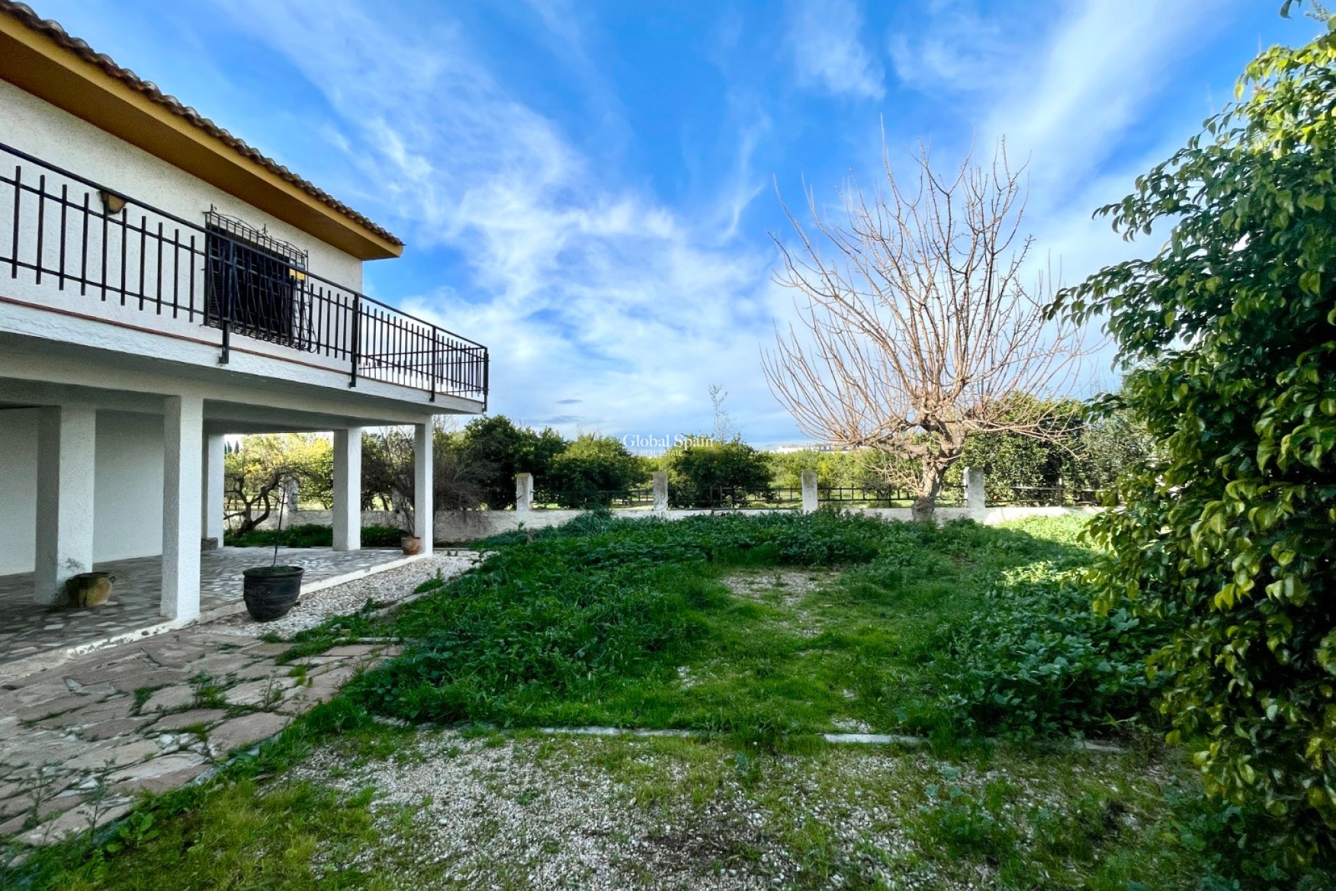 Wederverkoop - VILLA -
BENEJÚZAR - Inland