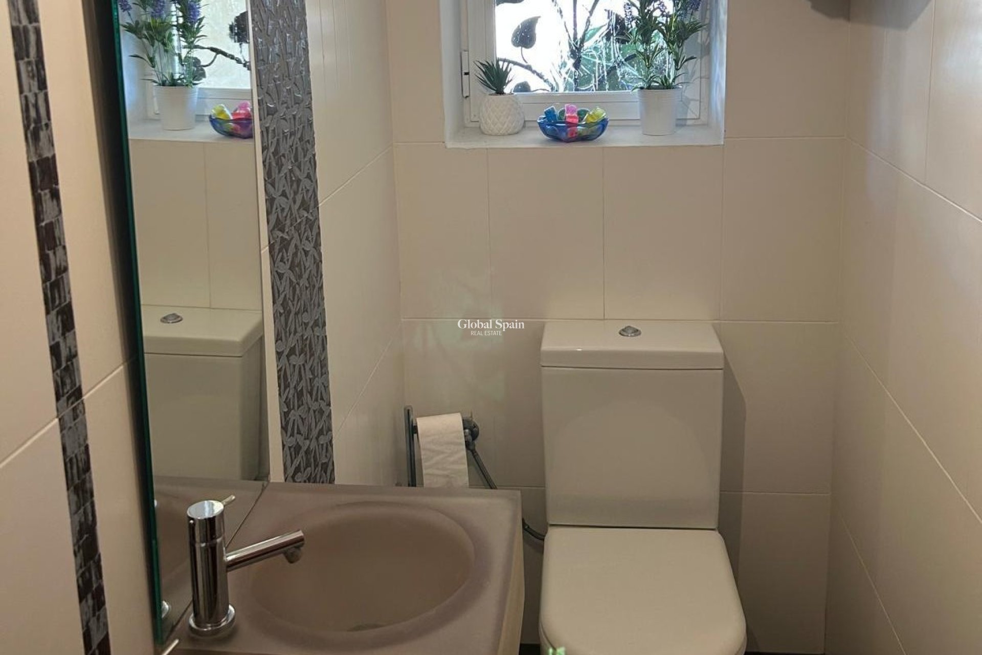 Wederverkoop - VILLA -
BENIDORM - Levante