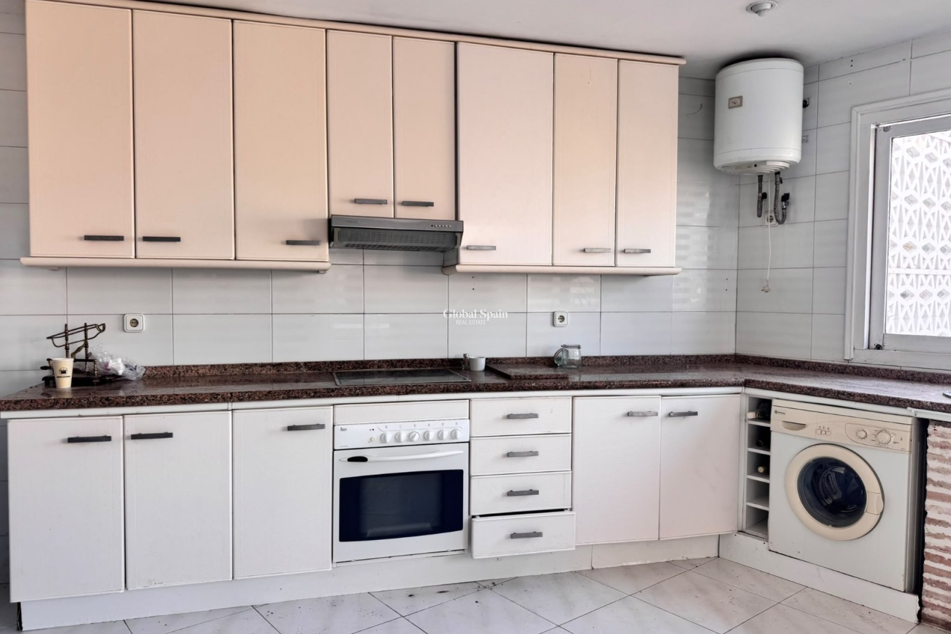 Wederverkoop - VILLA -
BENIDORM - Rincón de Loix