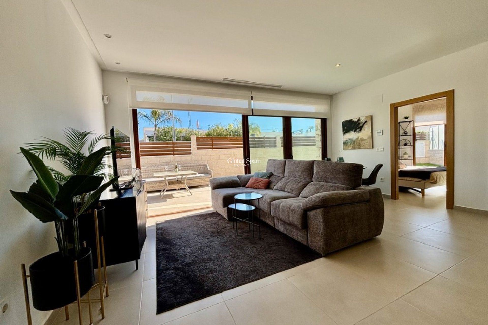 Wederverkoop - VILLA -
BENIJÓFAR - Costa Blanca