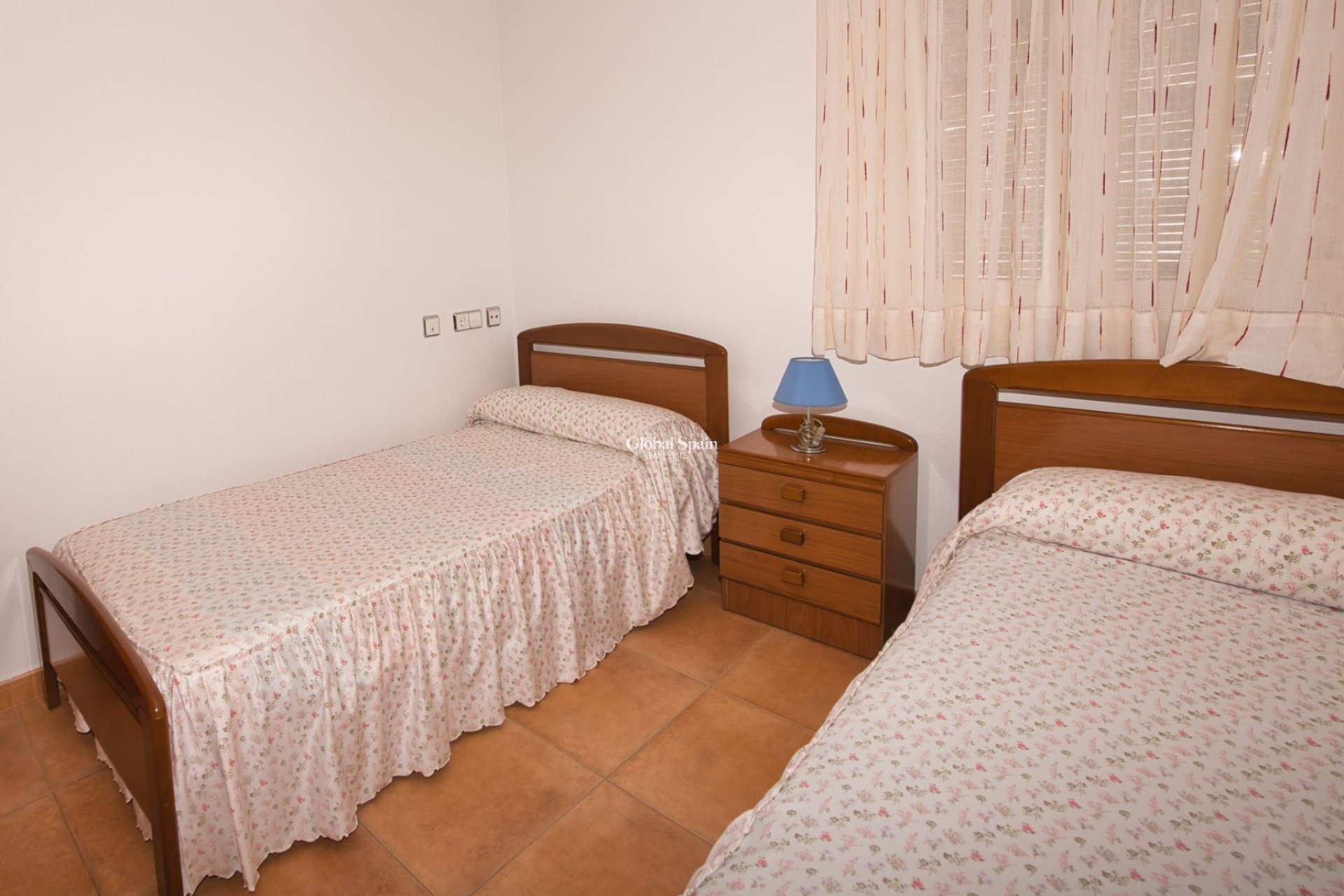 Wederverkoop - VILLA -
BENIJÓFAR - Costa Blanca