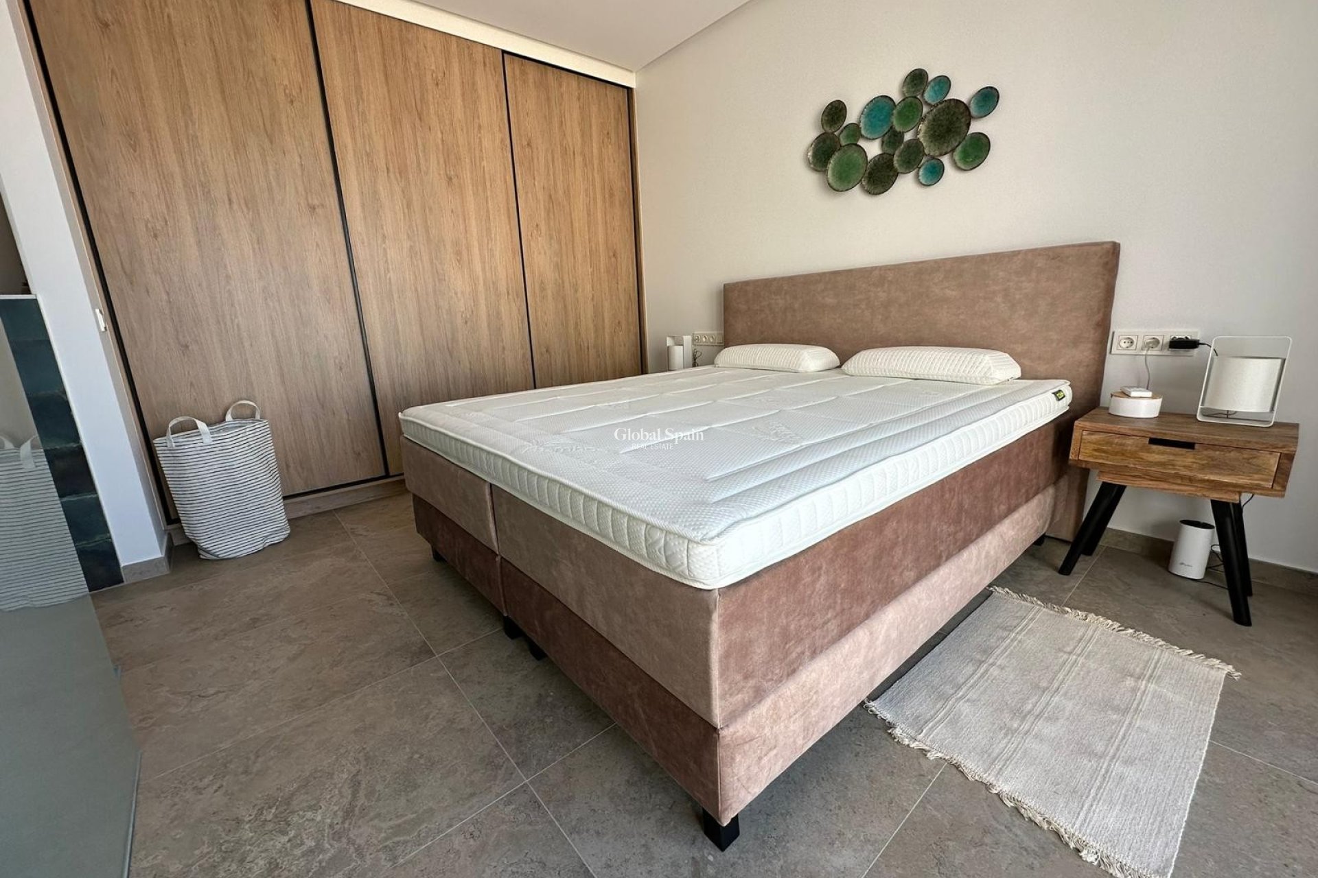 Wederverkoop - VILLA -
BENIJÓFAR - Costa Blanca