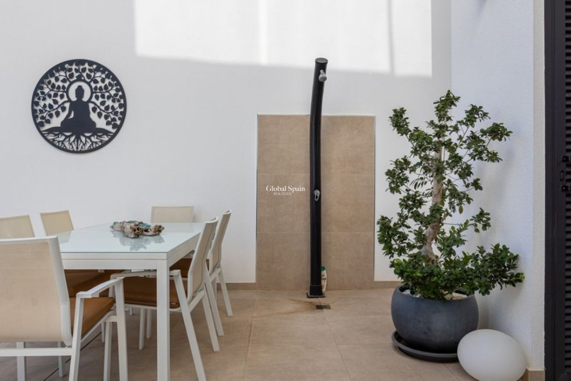 Wederverkoop - VILLA -
BENIJÓFAR - Costa Blanca