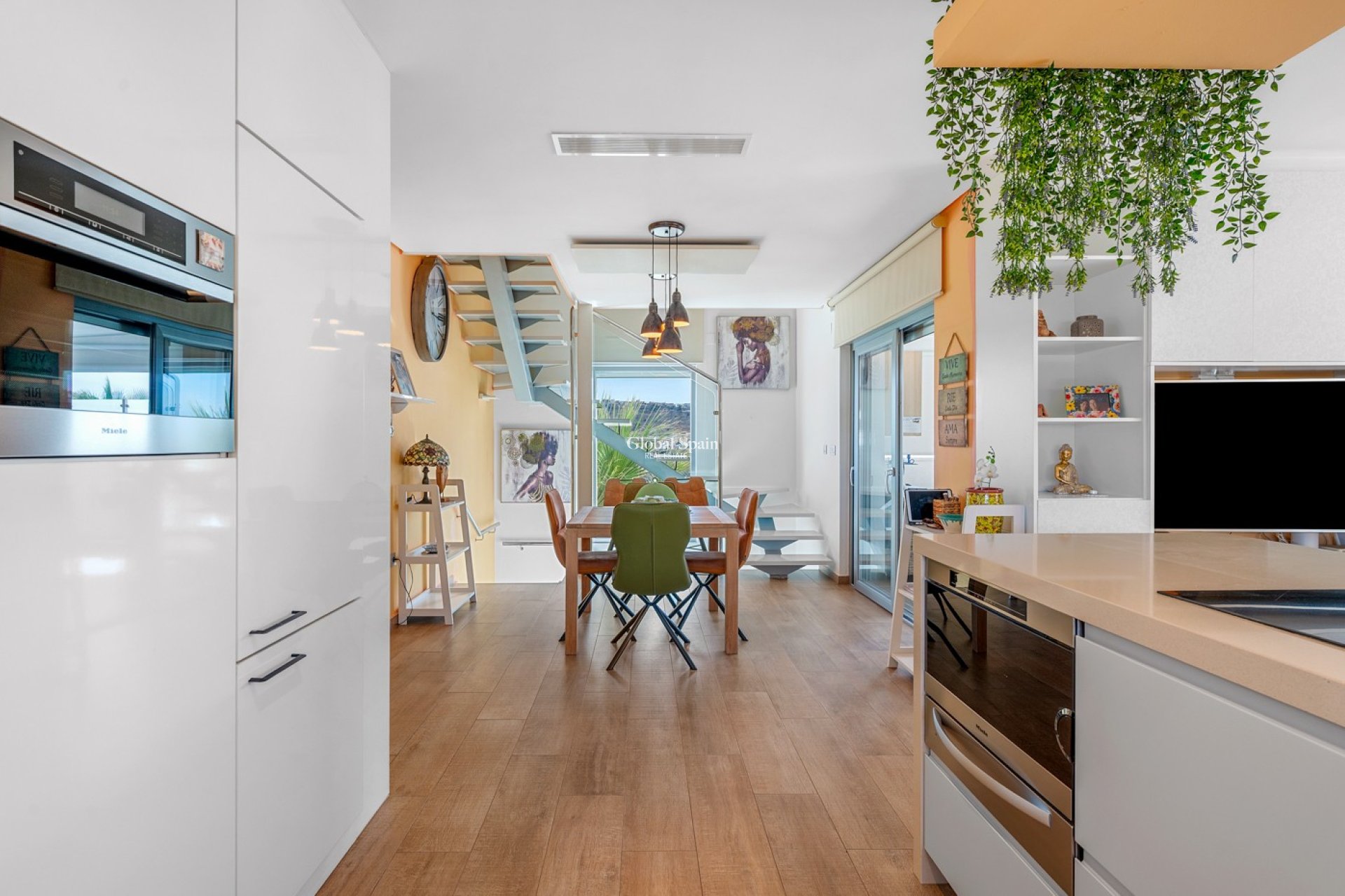 Wederverkoop - VILLA -
BENIJÓFAR - Costa Blanca