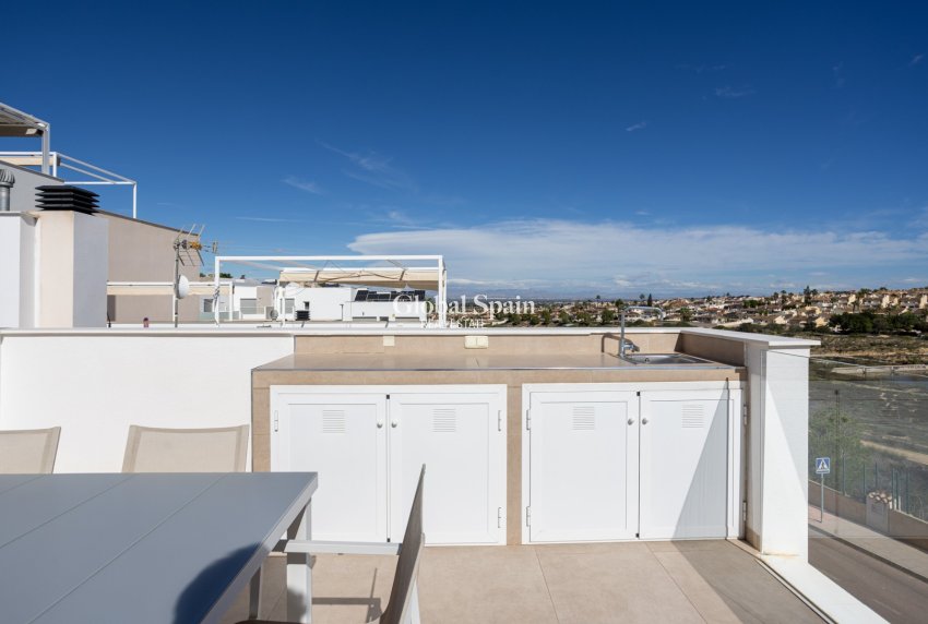 Wederverkoop - VILLA -
BENIJÓFAR - Costa Blanca