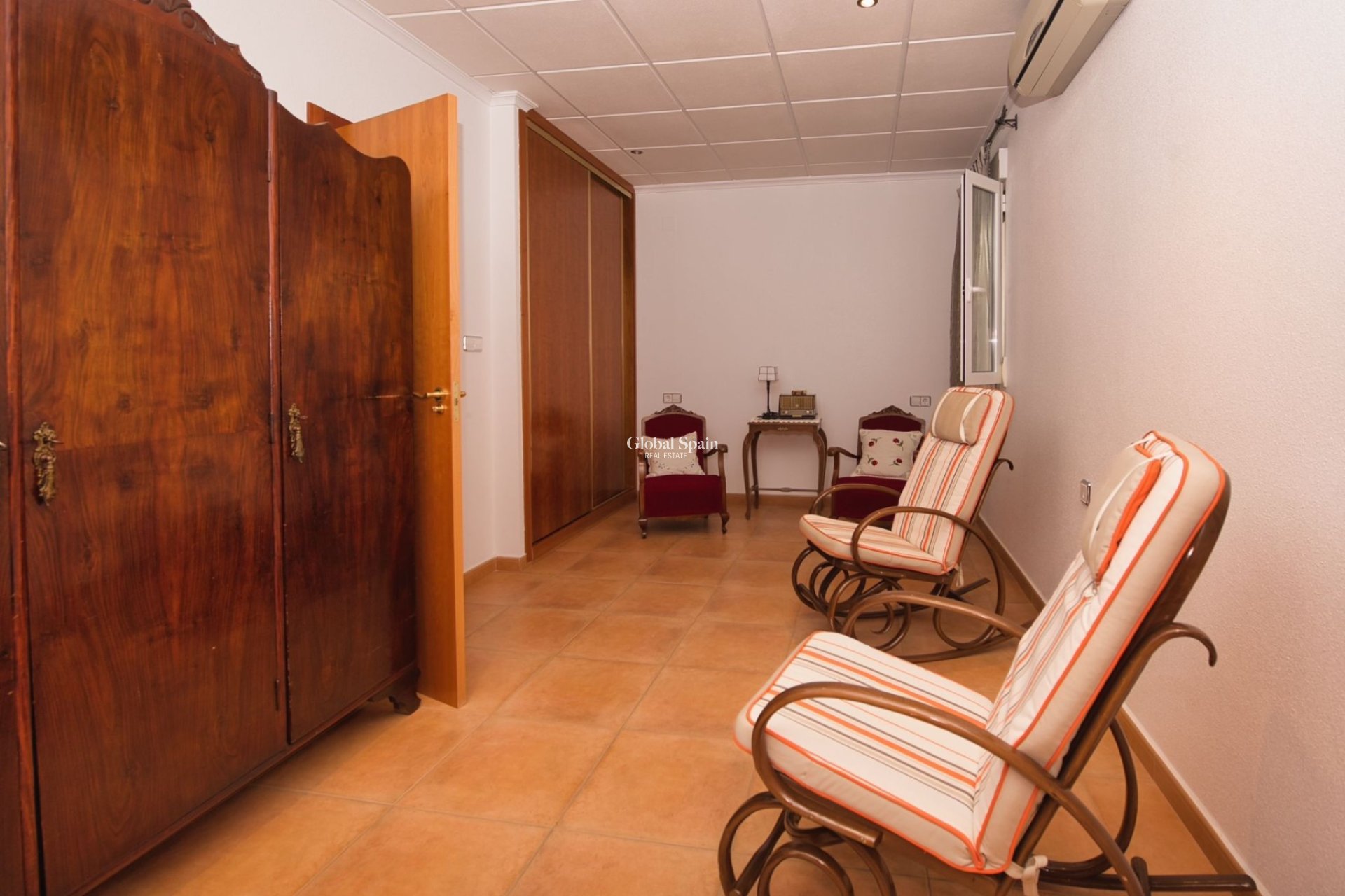 Wederverkoop - VILLA -
BENIJÓFAR - Costa Blanca