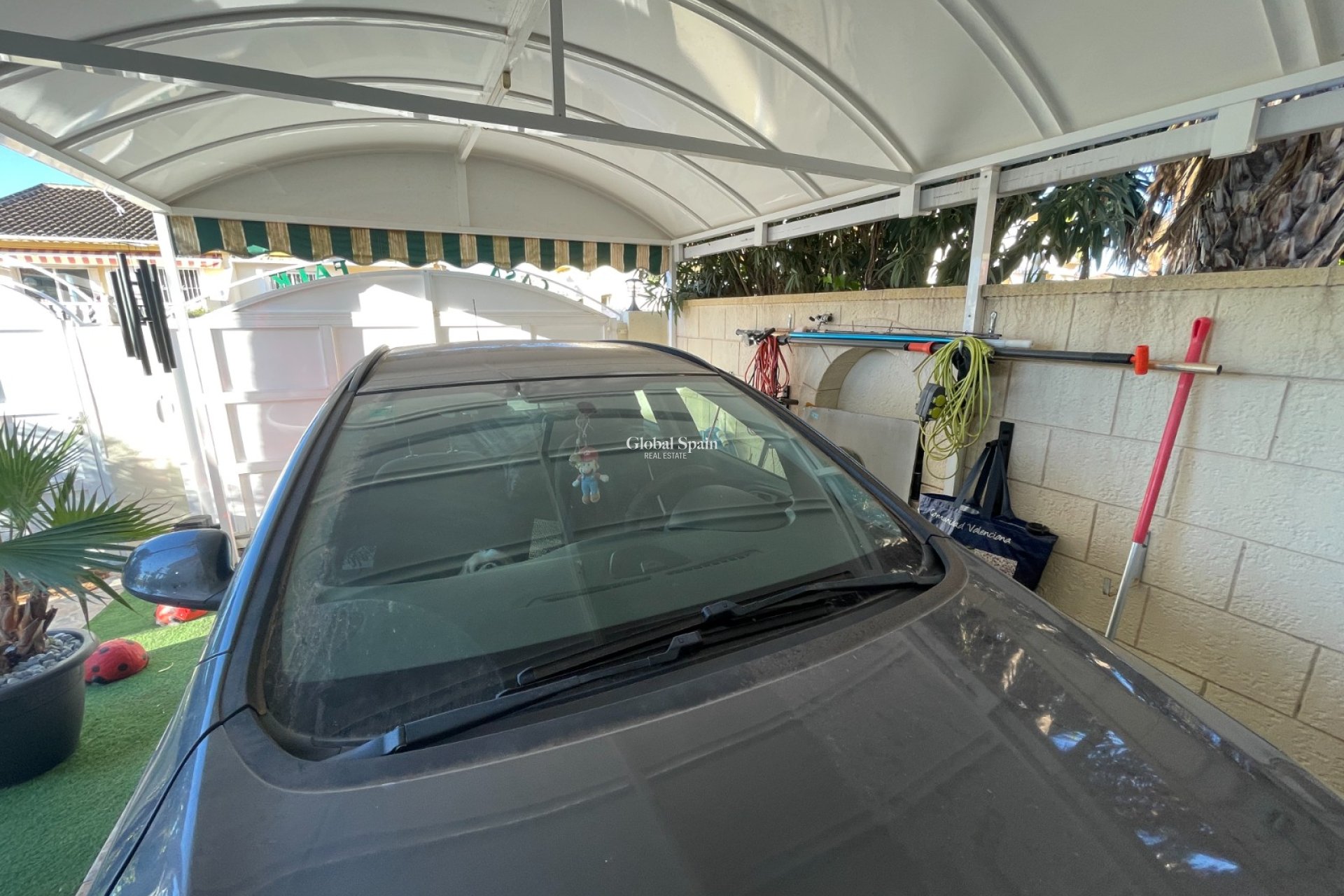 Wederverkoop - VILLA -
BENIJÓFAR - Costa Blanca