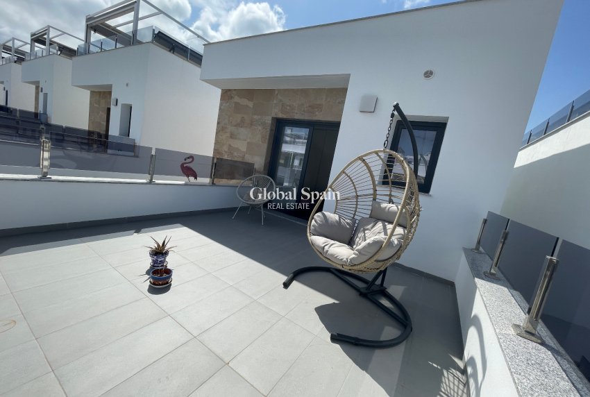 Wederverkoop - VILLA -
BENIJÓFAR - Costa Blanca