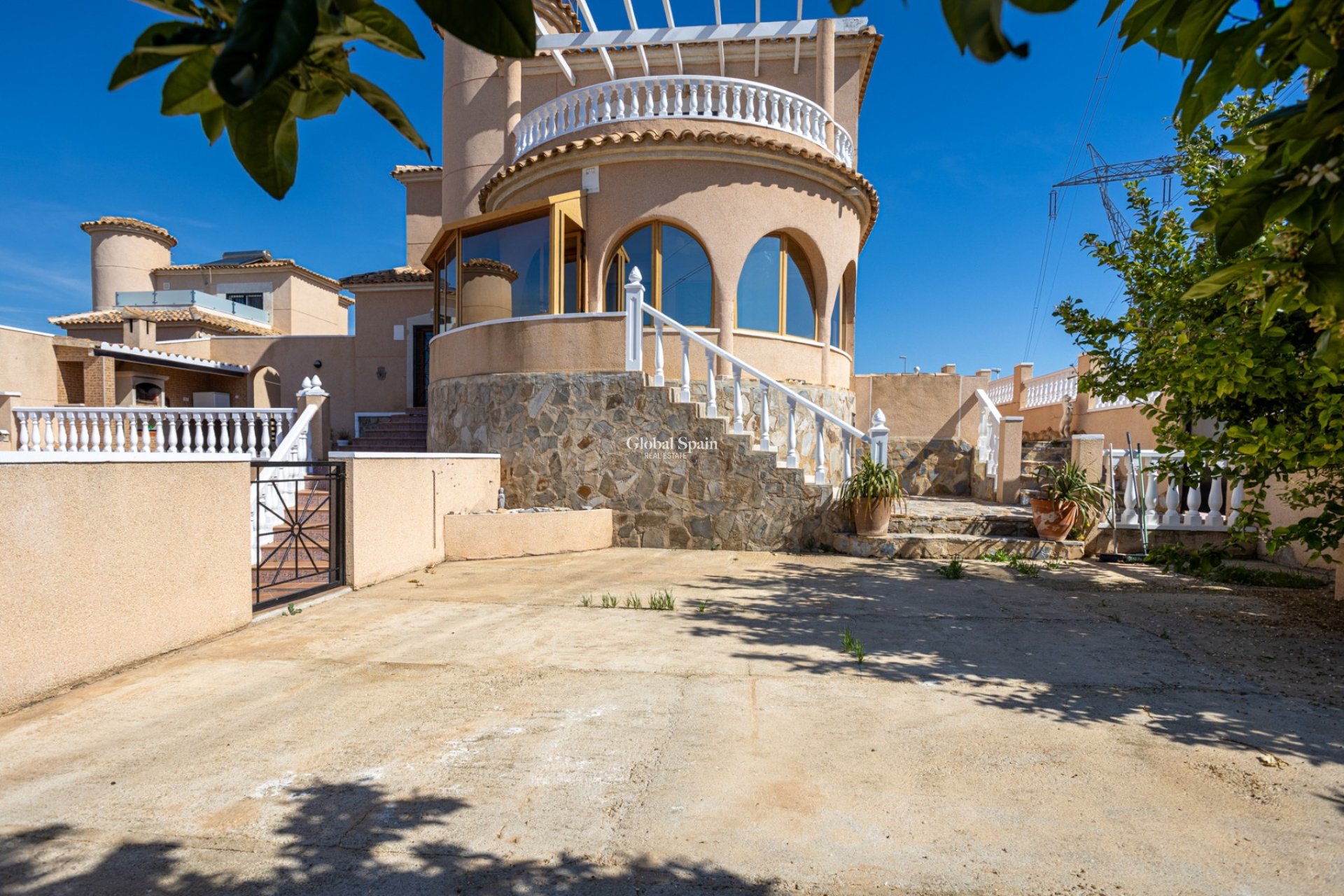Wederverkoop - VILLA -
BENIJÓFAR - Costa Blanca