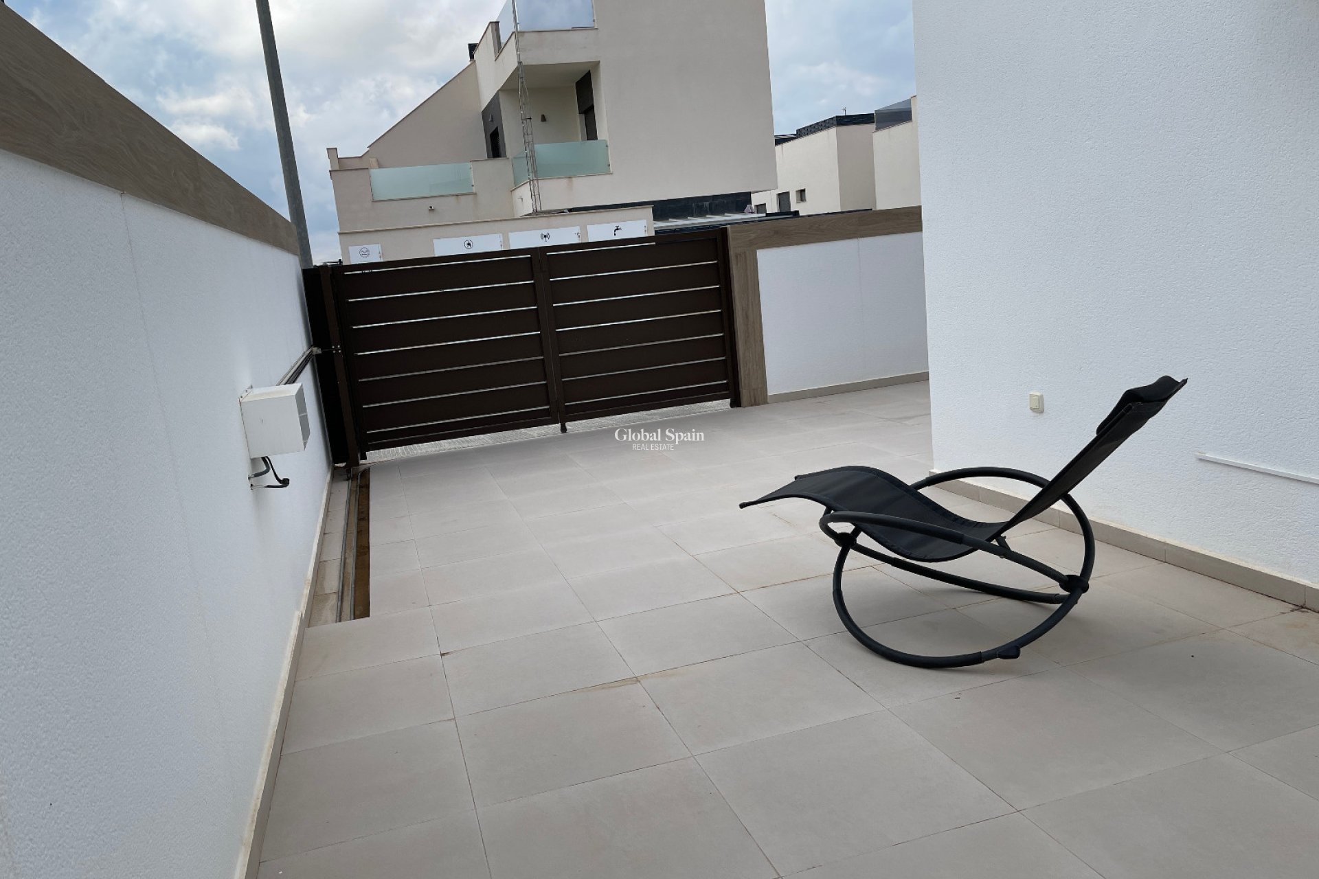 Wederverkoop - VILLA -
BENIJÓFAR - Costa Blanca
