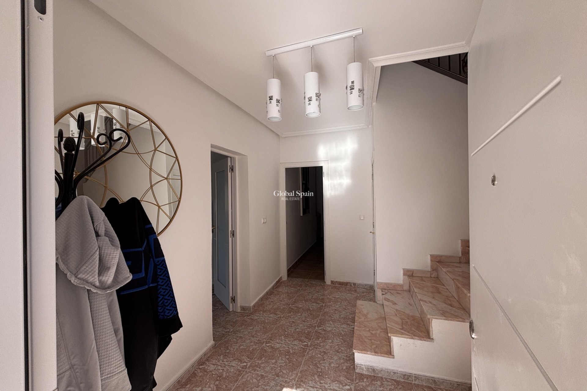 Wederverkoop - VILLA -
BENIJÓFAR - Costa Blanca