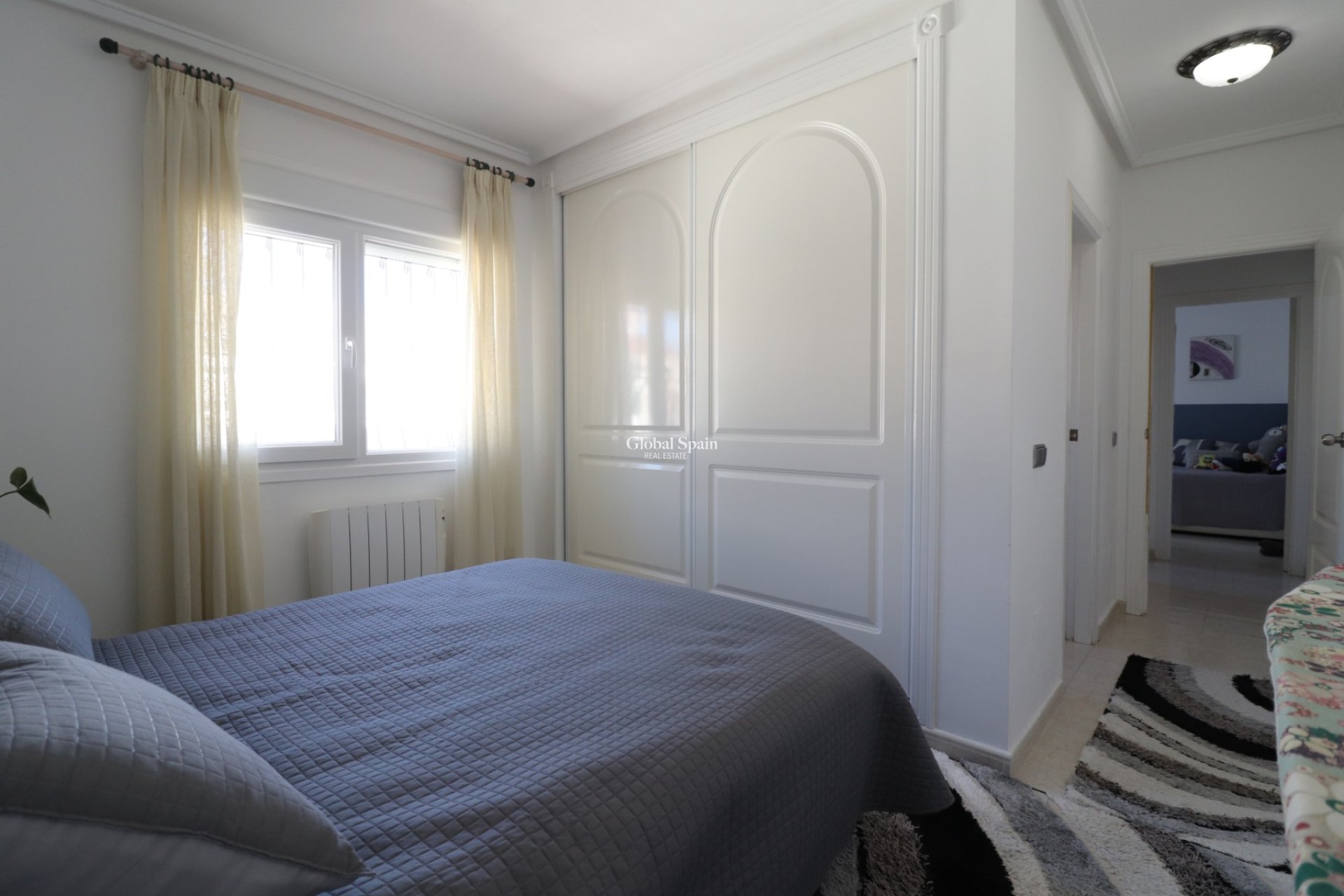 Wederverkoop - VILLA -
Benijofar - Monte Azul