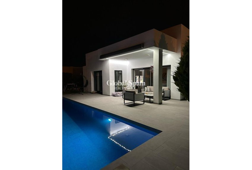 Wederverkoop - Villa -
BENIJÓFAR - Pueblo 4