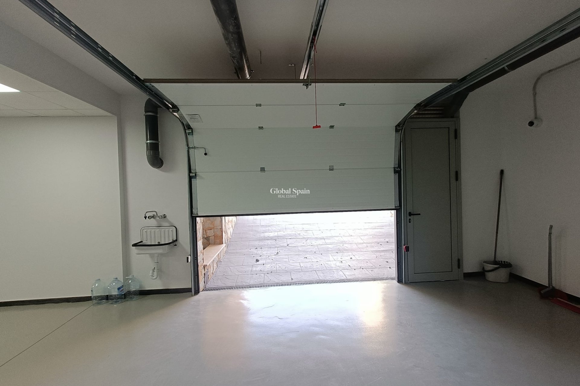 Wederverkoop - Villa -
BENIJÓFAR