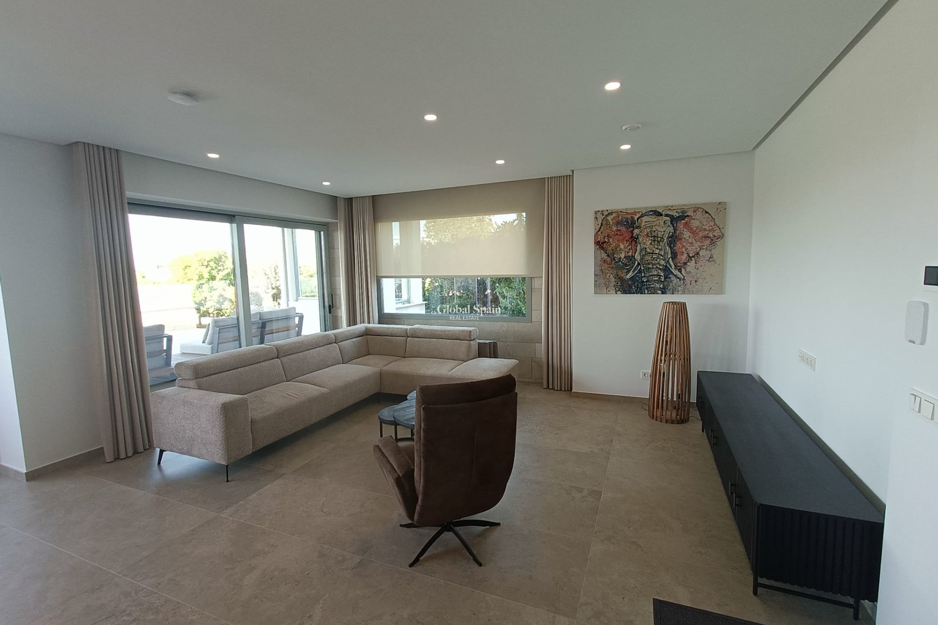 Wederverkoop - Villa -
BENIJÓFAR