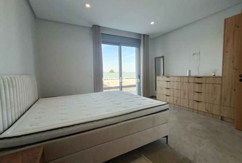 Wederverkoop - Villa -
BENIJÓFAR