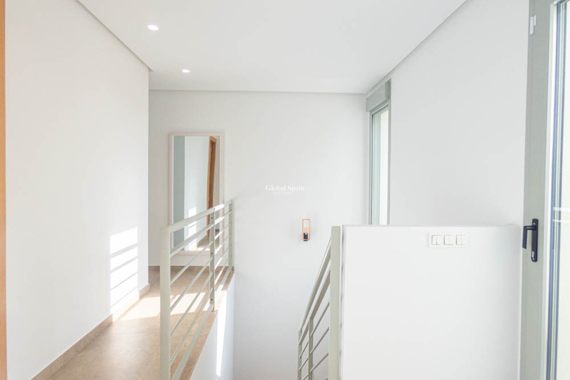 Wederverkoop - Villa -
BENIJÓFAR