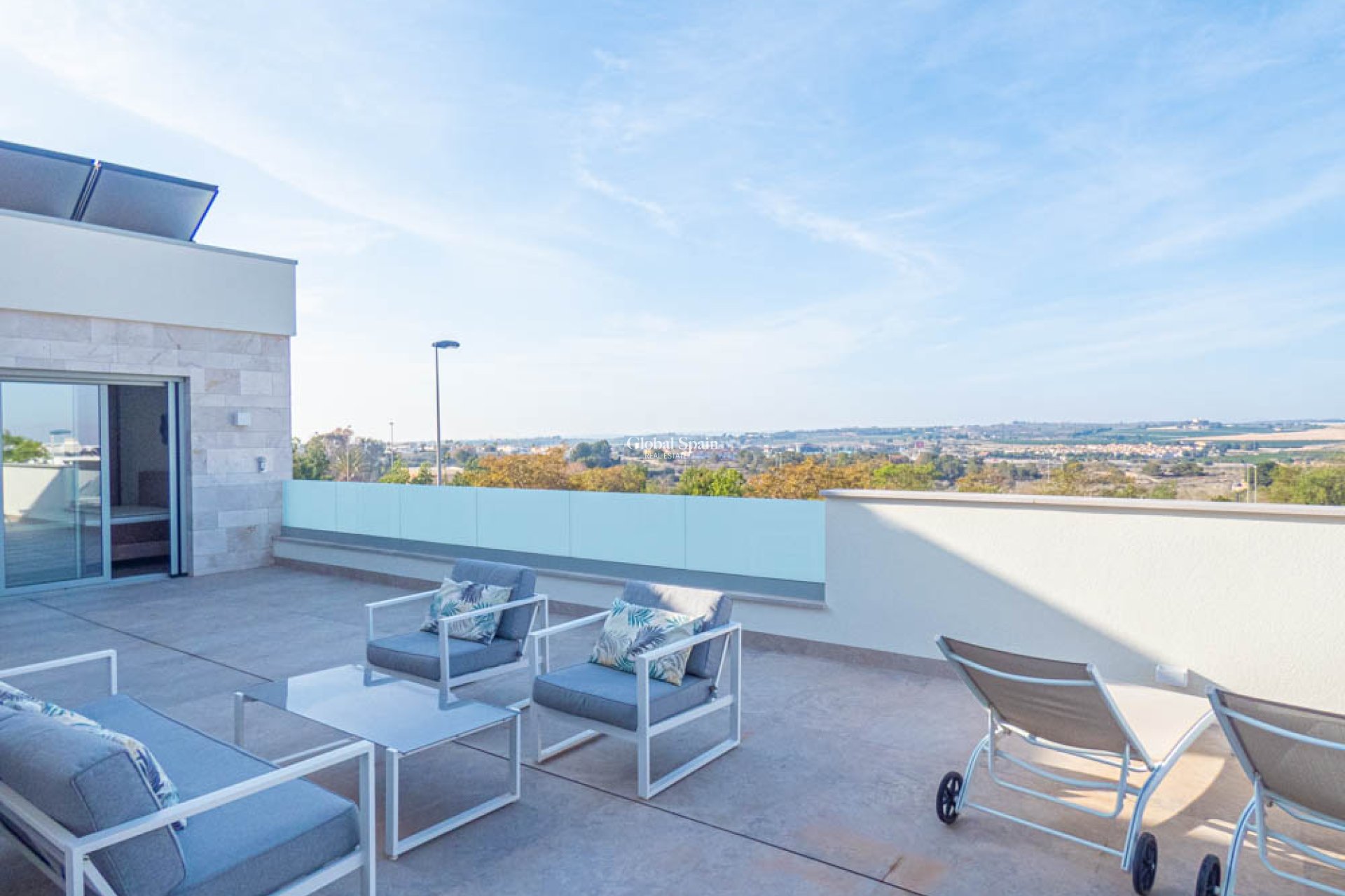 Wederverkoop - Villa -
BENIJÓFAR