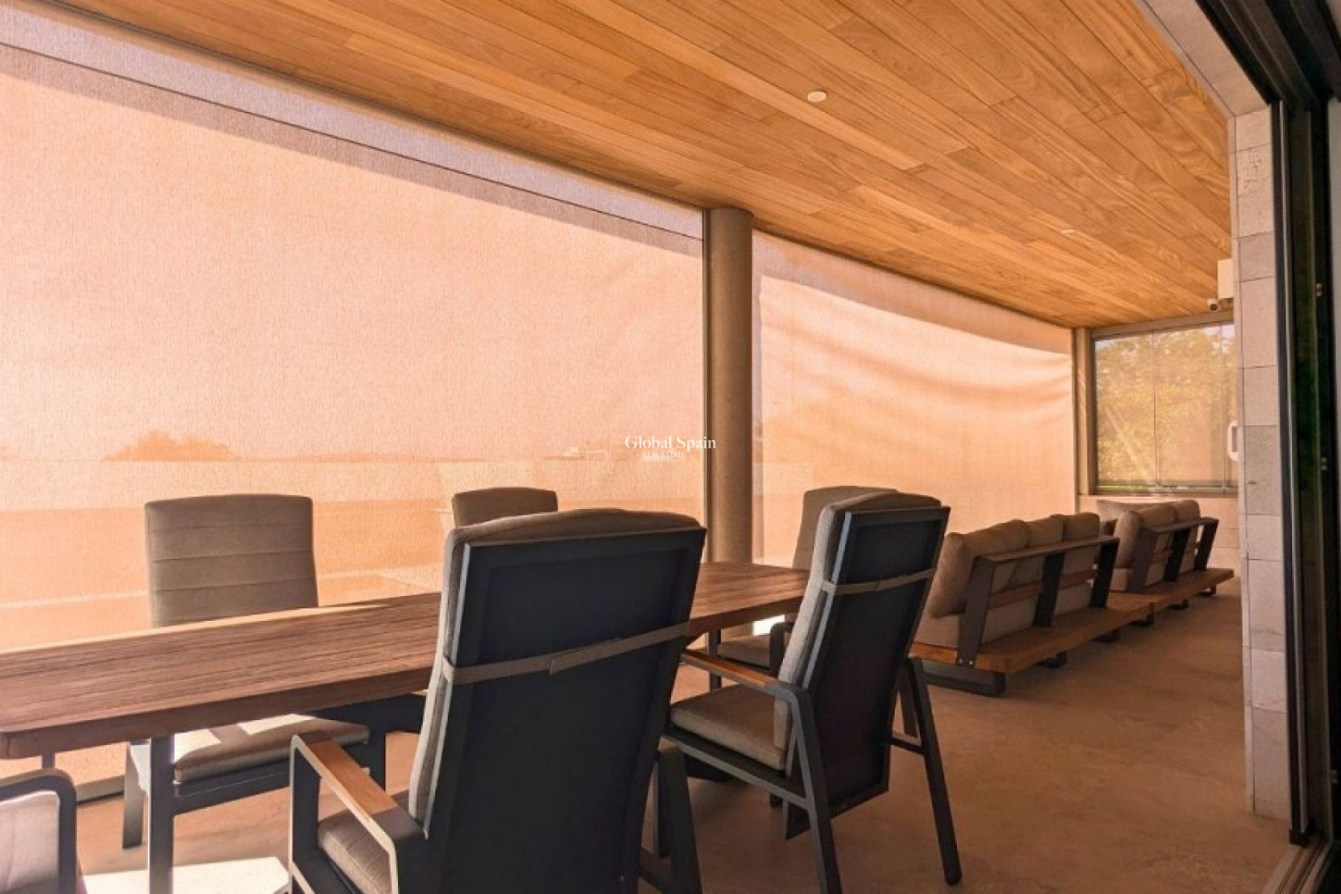 Wederverkoop - Villa -
BENIJÓFAR