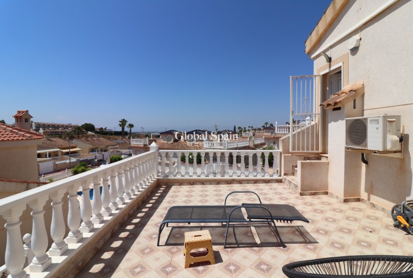 Wederverkoop - VILLA -
Benimar - Benimar I