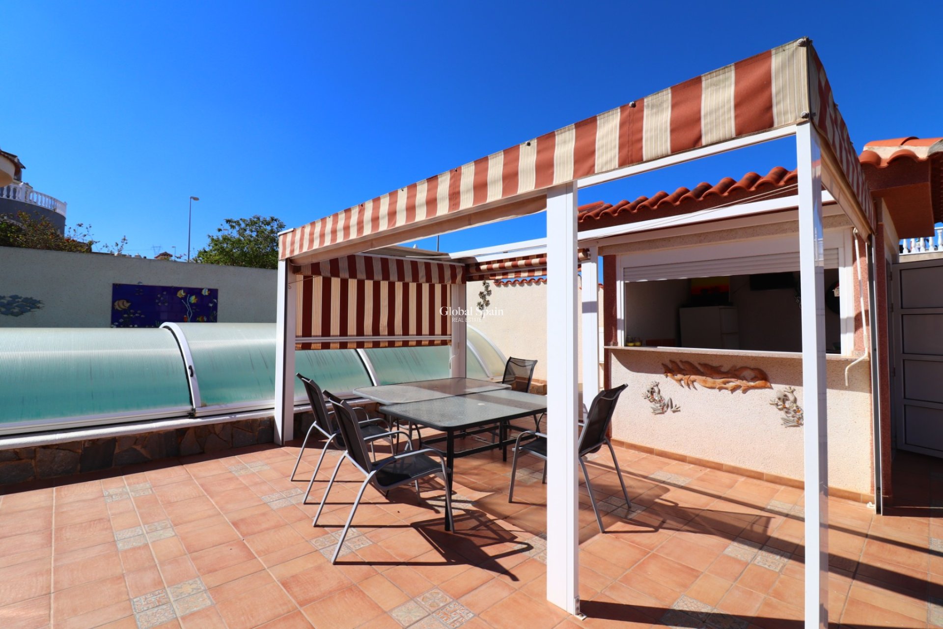Wederverkoop - VILLA -
Benimar - Benimar II