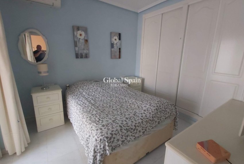 Wederverkoop - VILLA -
BENIMAR - Costa Blanca