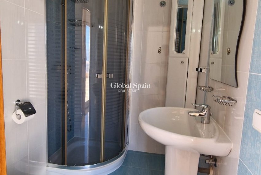 Wederverkoop - VILLA -
BENITACHELL - Cumbre del sol