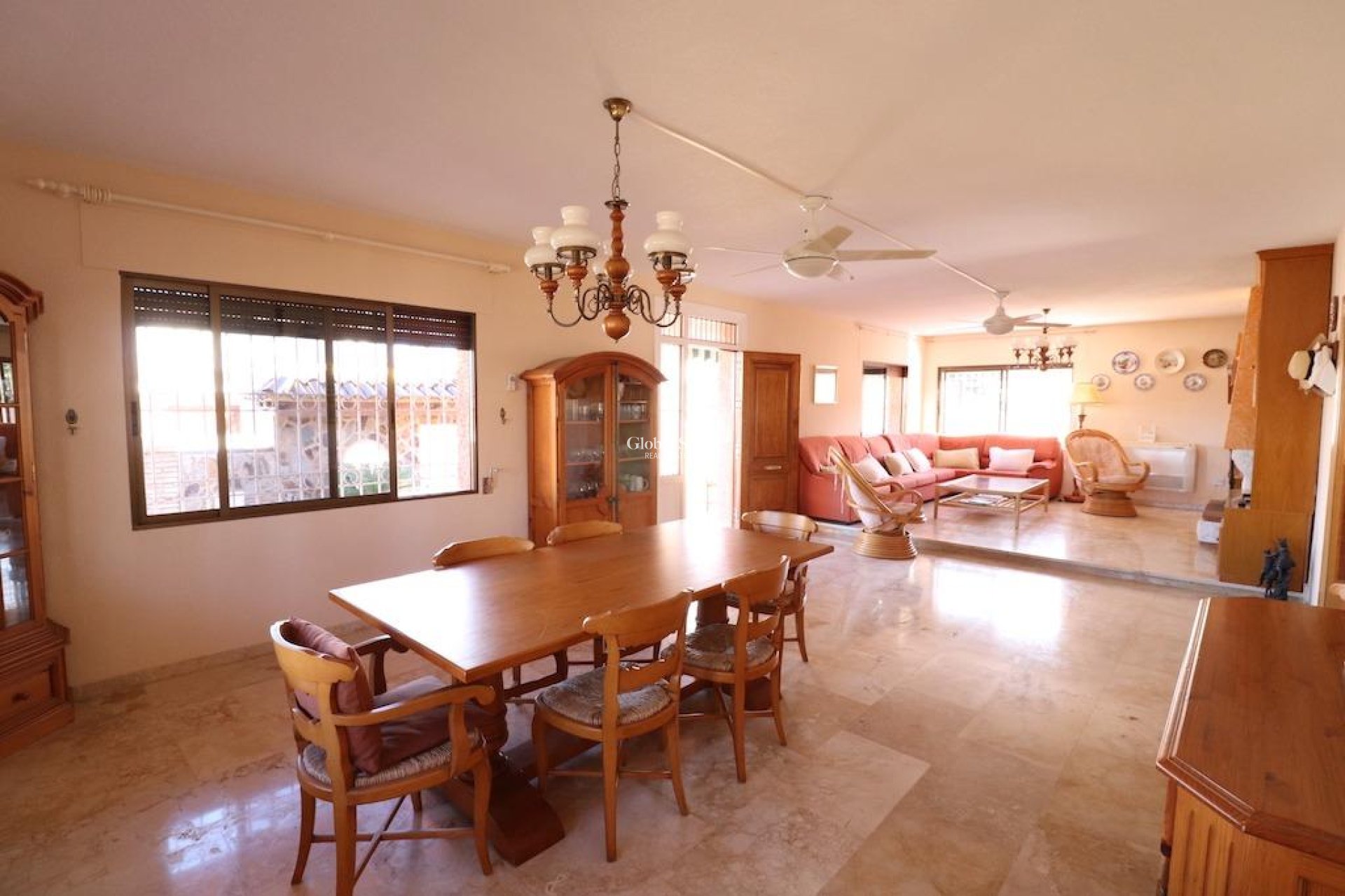 Wederverkoop - VILLA -
CABO ROIG - Costa Blanca