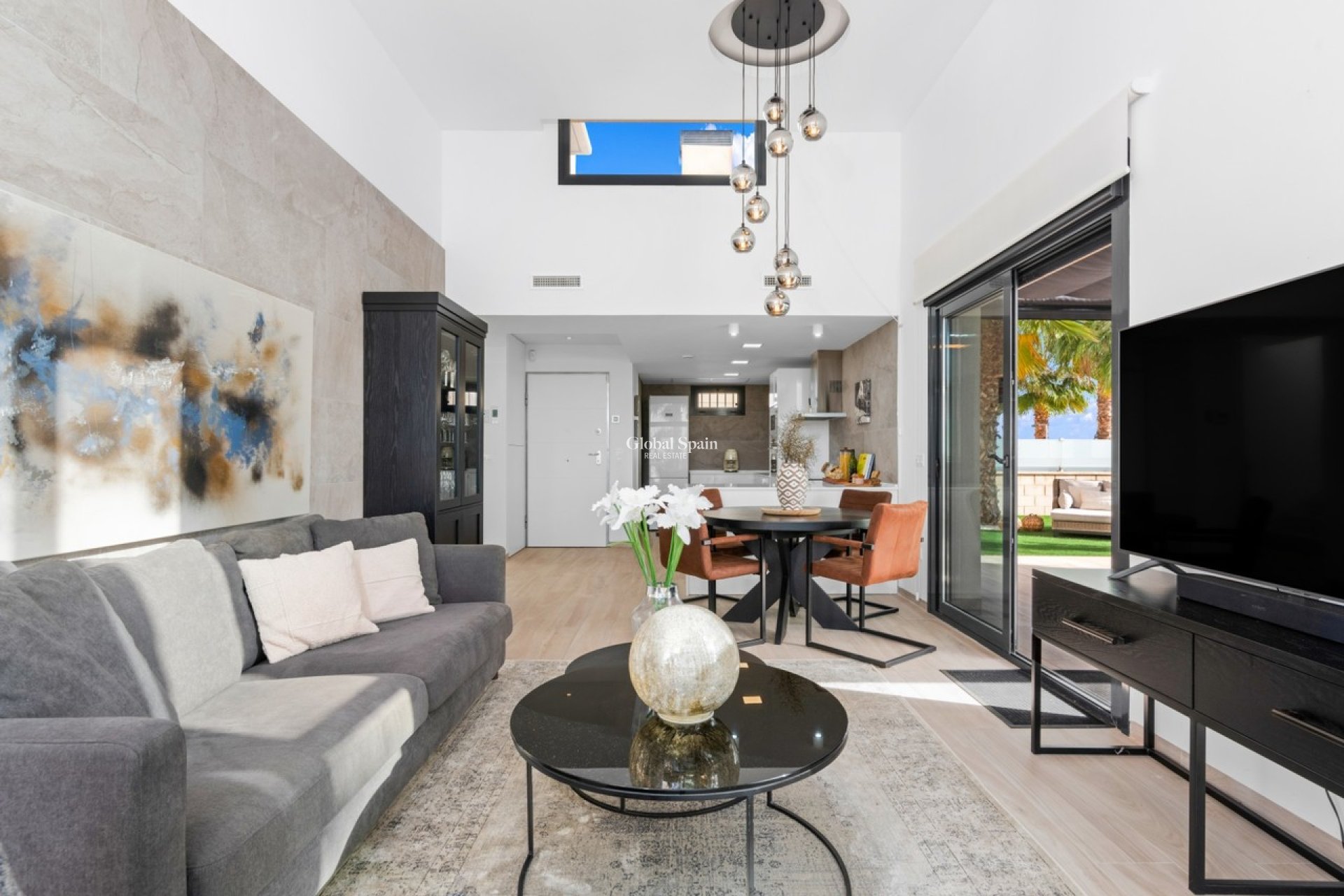 Wederverkoop - VILLA -
CABO ROIG - Costa Blanca