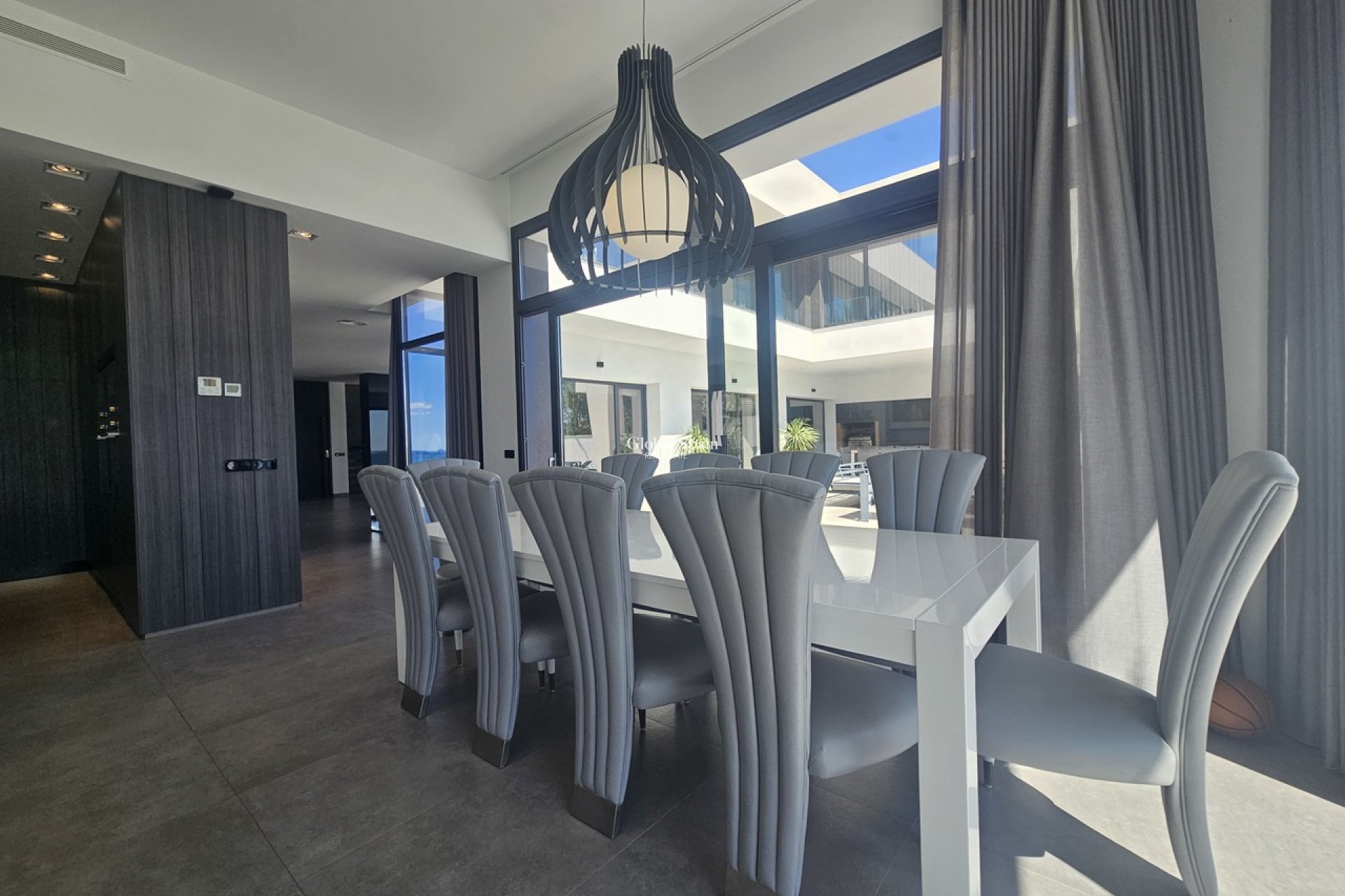 Wederverkoop - VILLA -
CABO ROIG - Costa Blanca