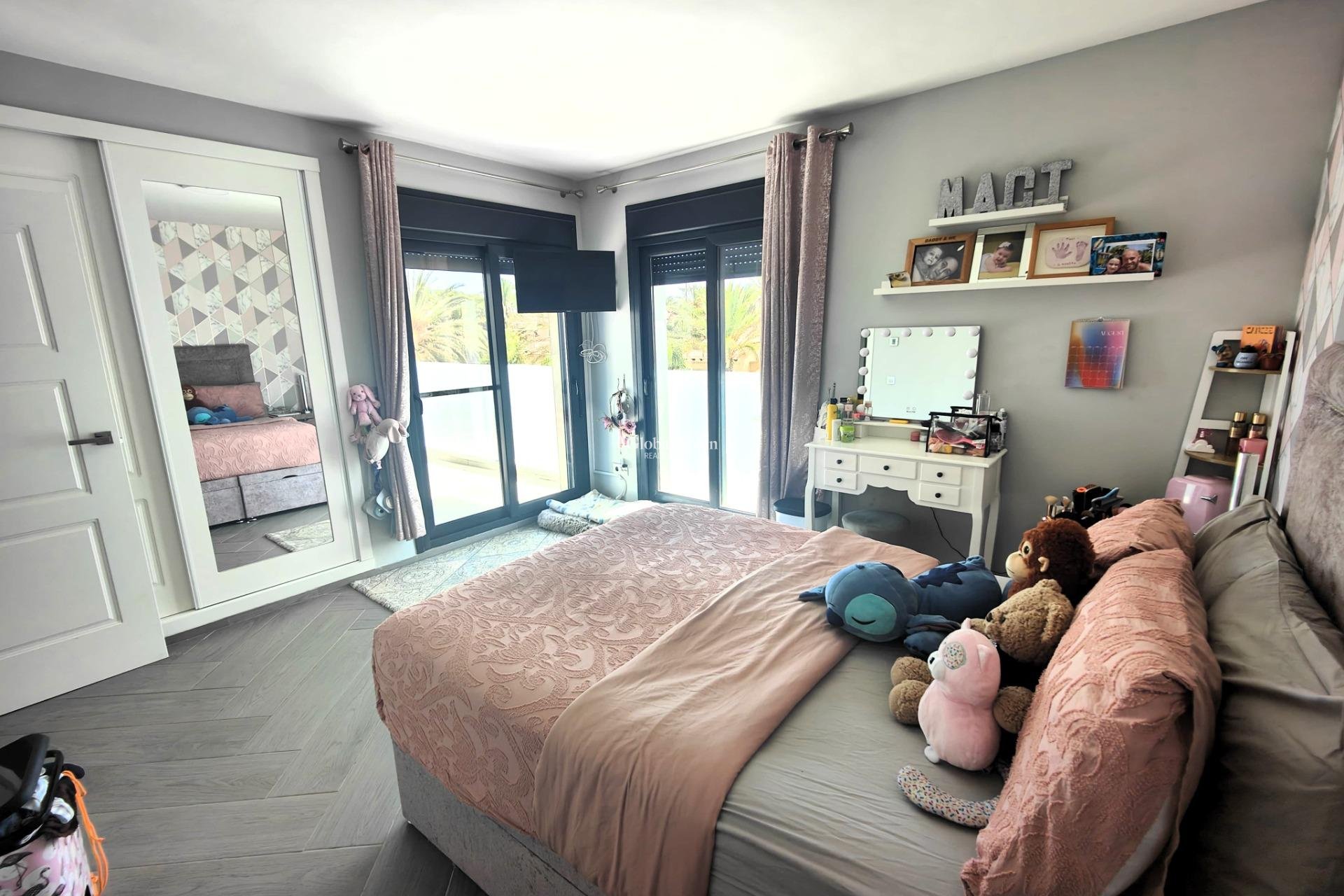 Wederverkoop - VILLA -
CABO ROIG - Costa Blanca