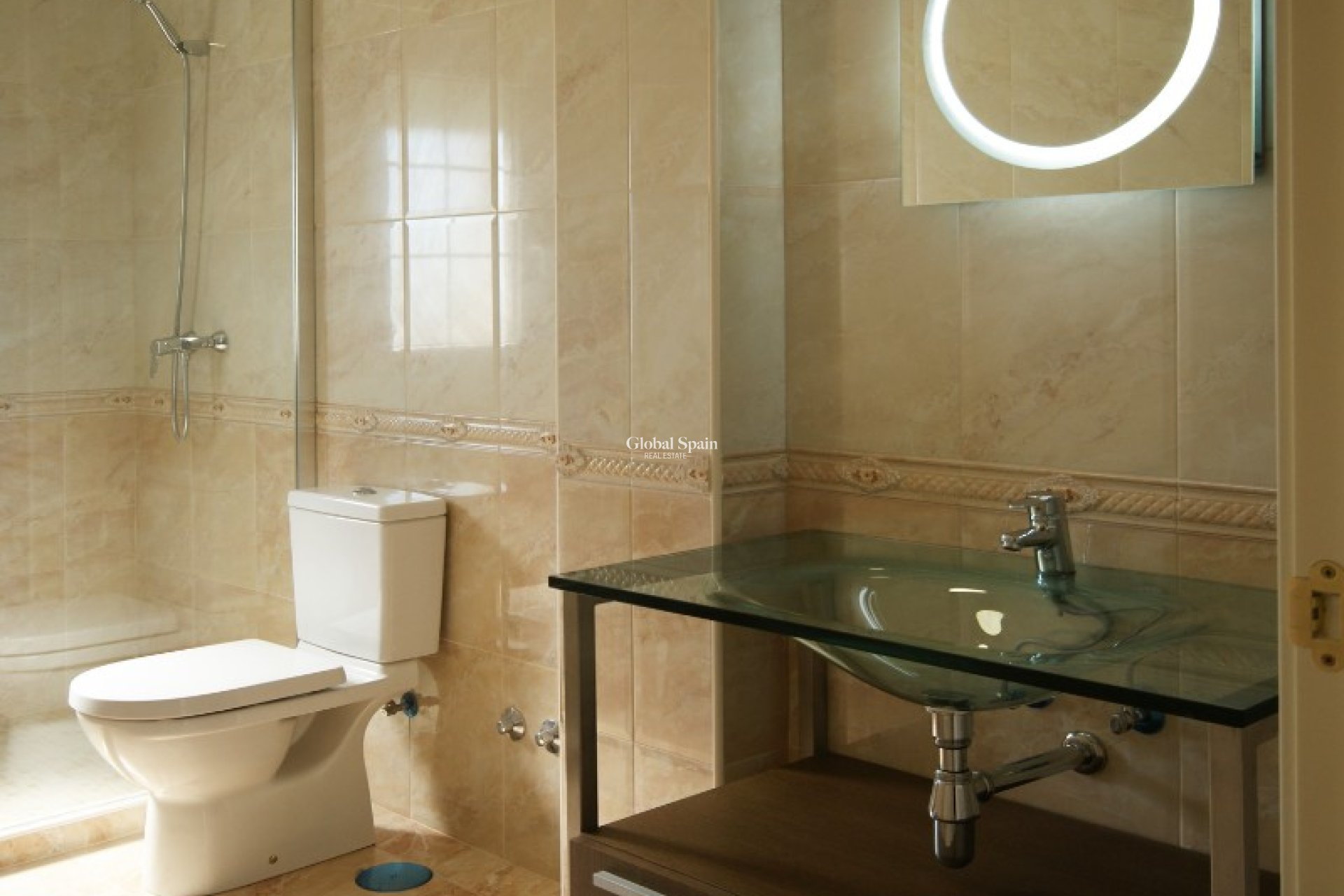 Wederverkoop - VILLA -
CABO ROIG - Costa Blanca