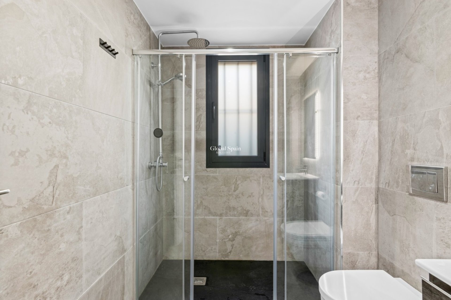 Wederverkoop - VILLA -
CABO ROIG - Costa Blanca