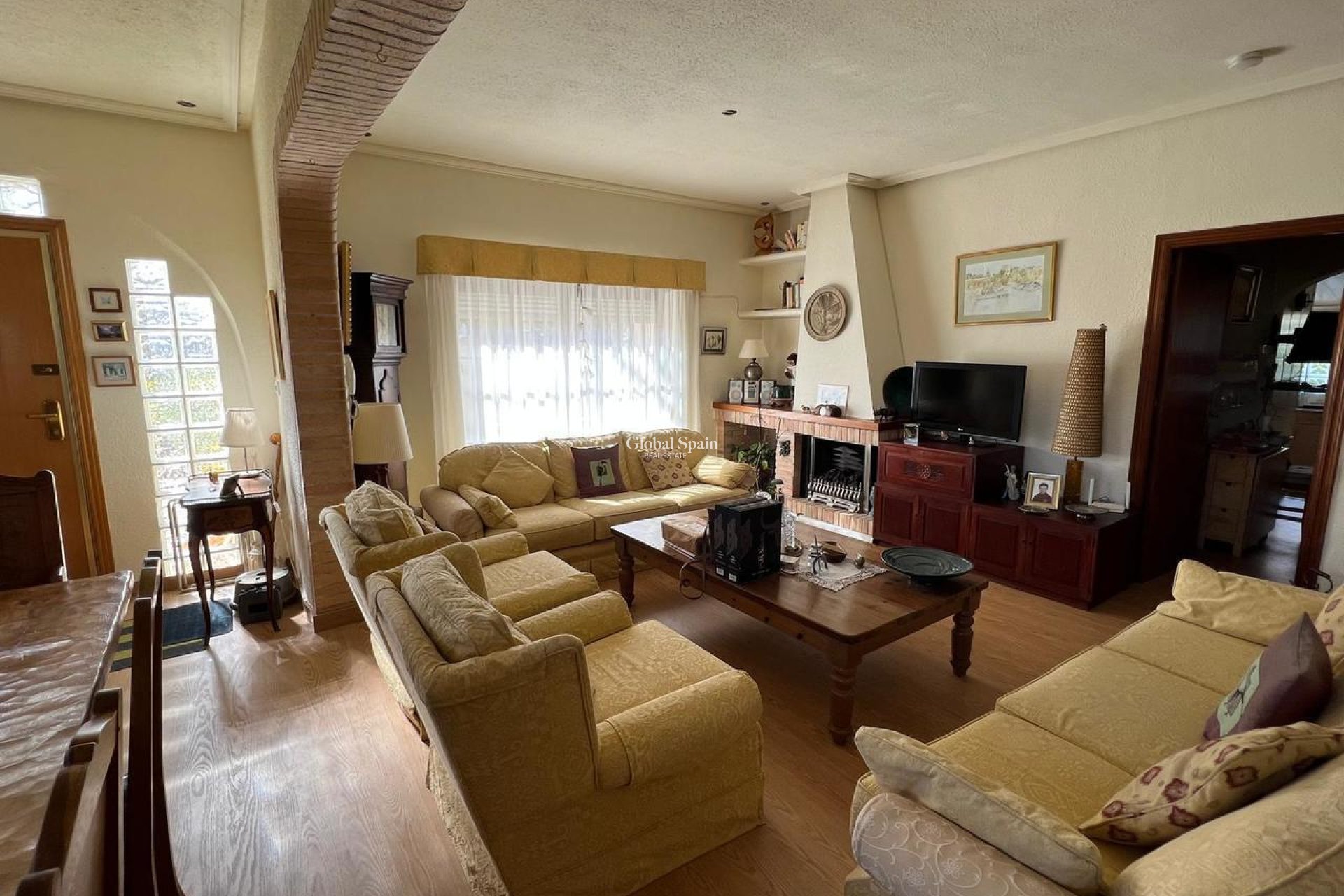 Wederverkoop - VILLA -
CABO ROIG - Costa Blanca