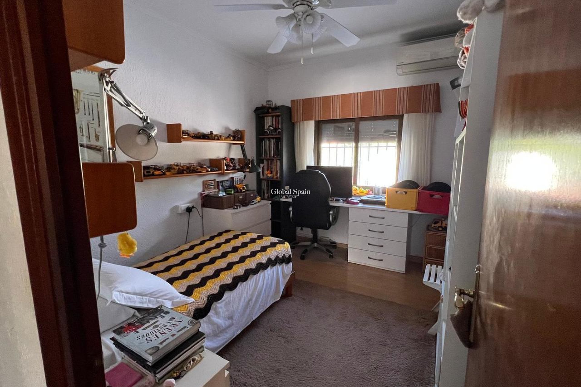 Wederverkoop - VILLA -
CABO ROIG - Costa Blanca