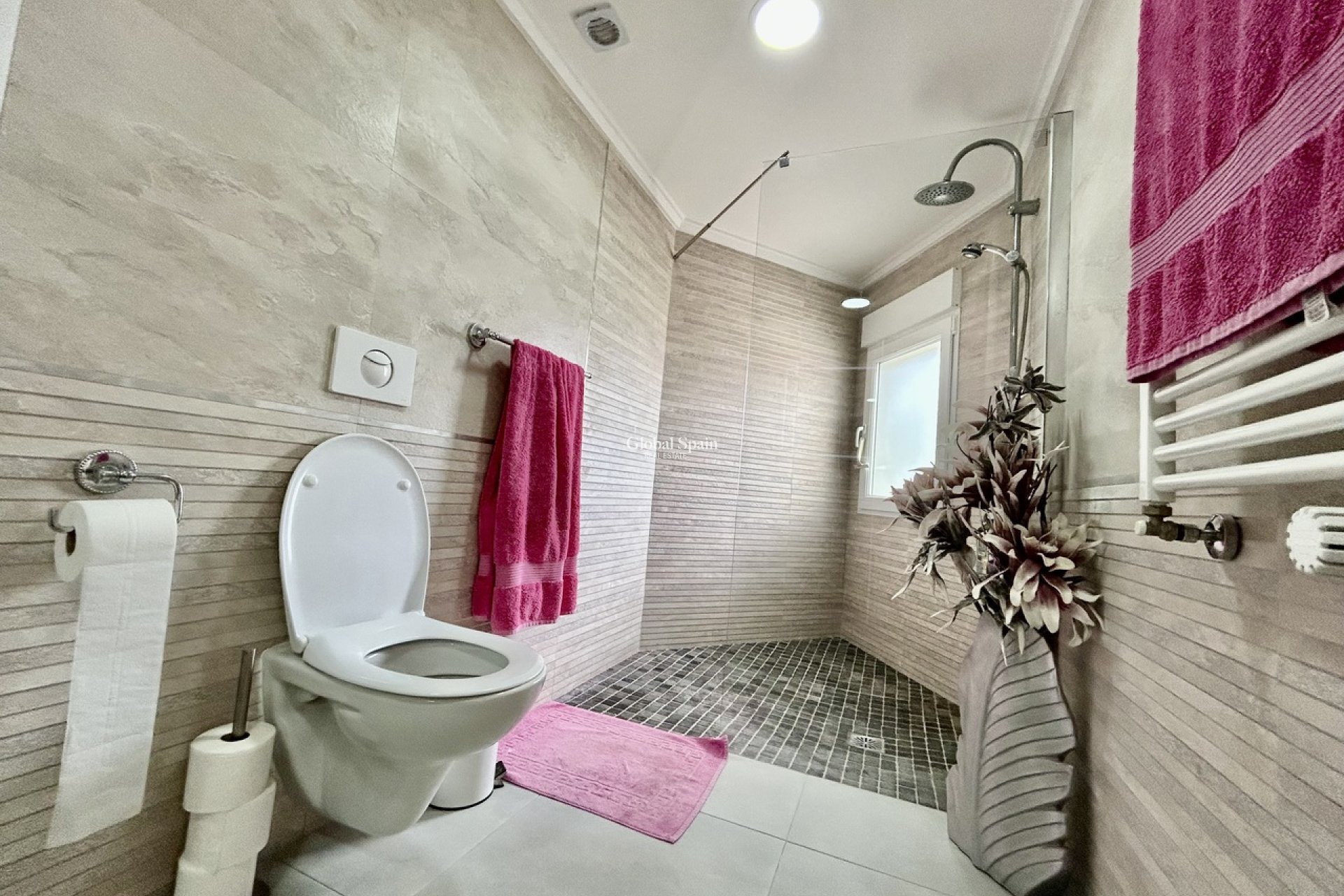 Wederverkoop - VILLA -
CABO ROIG - Costa Blanca