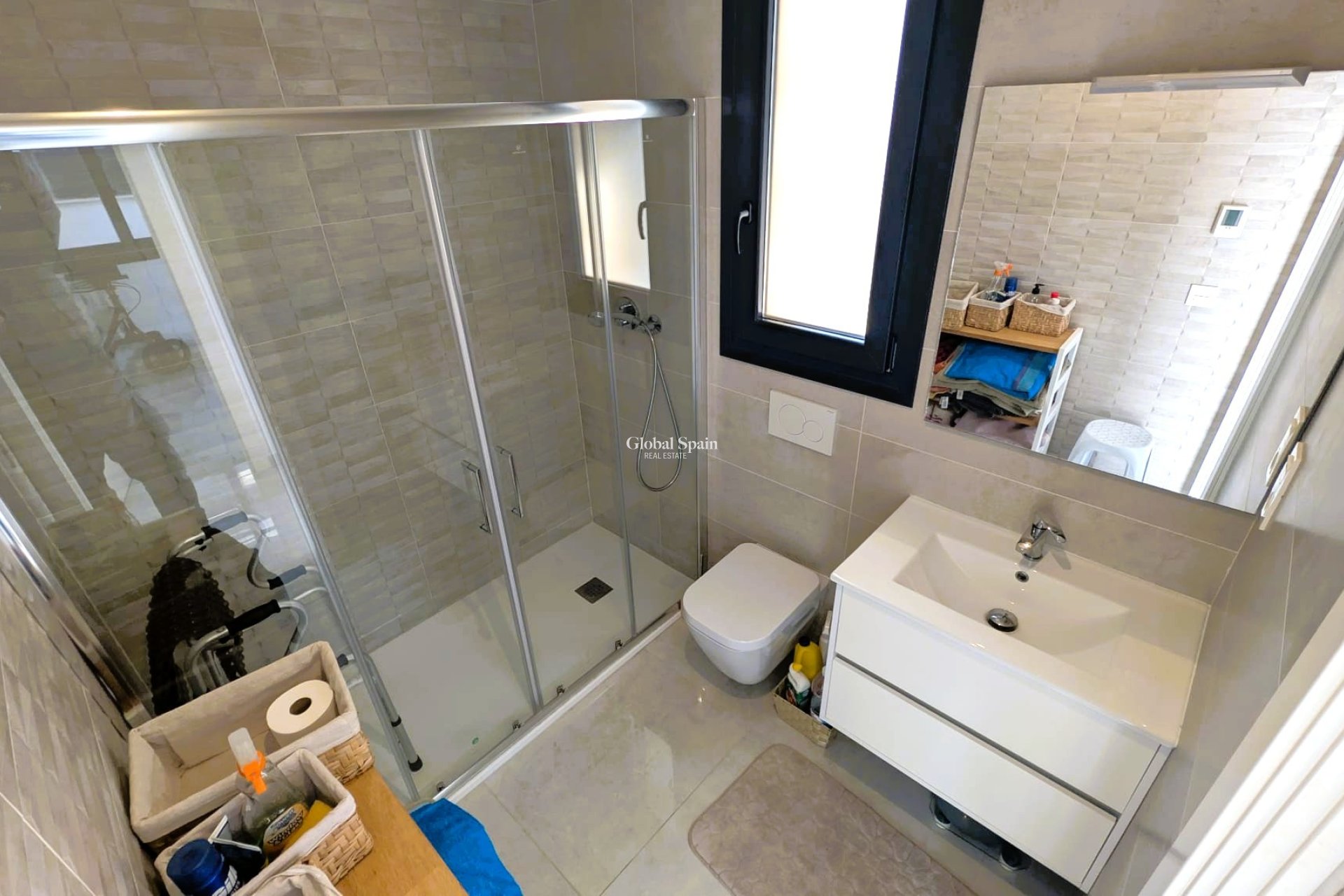 Wederverkoop - VILLA -
CABO ROIG - Costa Blanca
