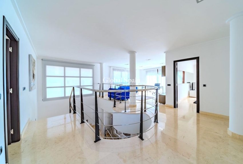 Wederverkoop - Villa -
CABO ROIG - Costa blanca