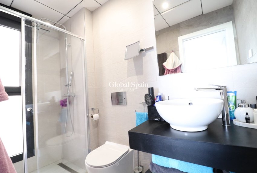 Wederverkoop - Villa -
CABO ROIG - Lomas de Cabo Roig