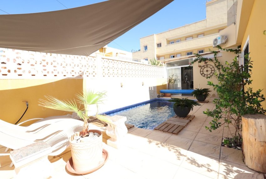 Wederverkoop - Villa -
CABO ROIG - Lomas de Cabo Roig