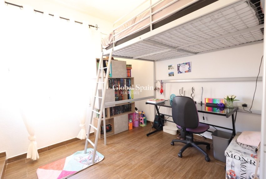 Wederverkoop - Villa -
CABO ROIG - Lomas de Cabo Roig