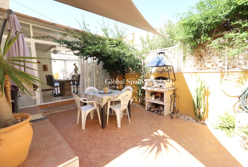 Wederverkoop - Villa -
CABO ROIG - Lomas de Cabo Roig