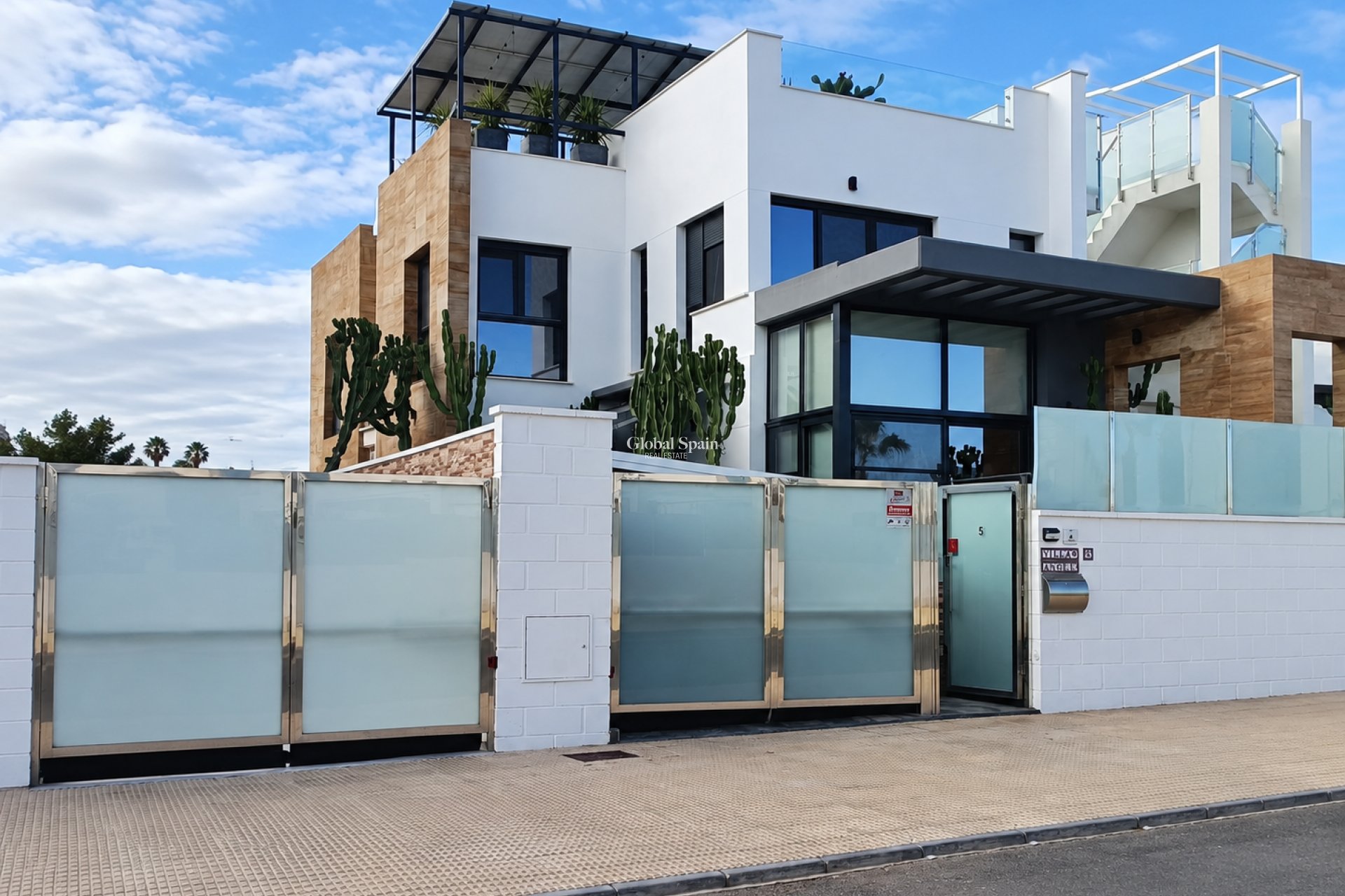 Wederverkoop - VILLA -
CABO ROIG - Lomas de Cabo Roig