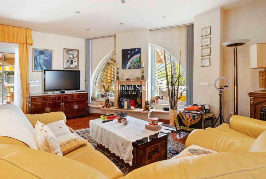 Wederverkoop - VILLA -
CABO ROIG - MUY CERCA DE LA PLAYA