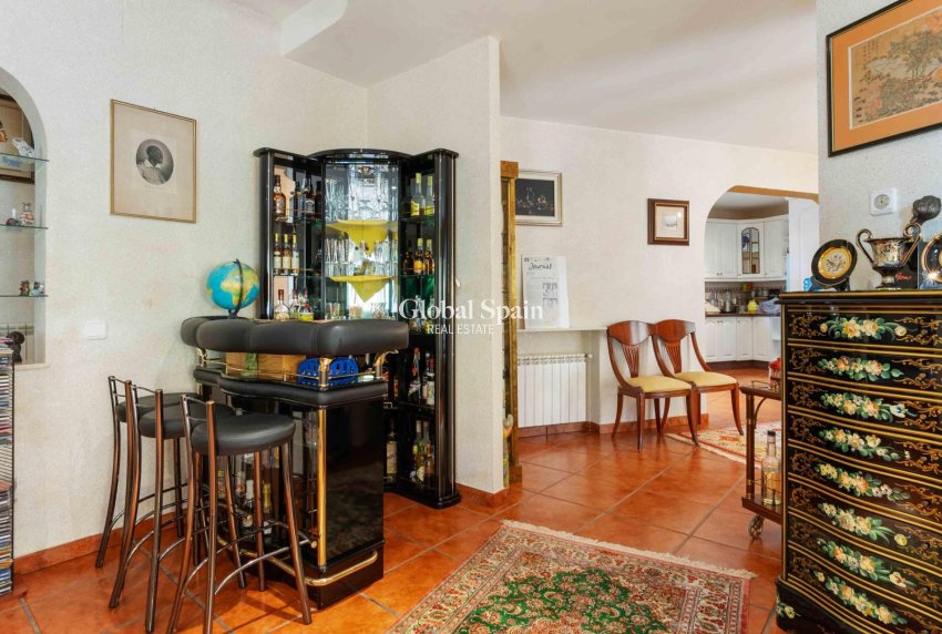 Wederverkoop - VILLA -
CABO ROIG - MUY CERCA DE LA PLAYA