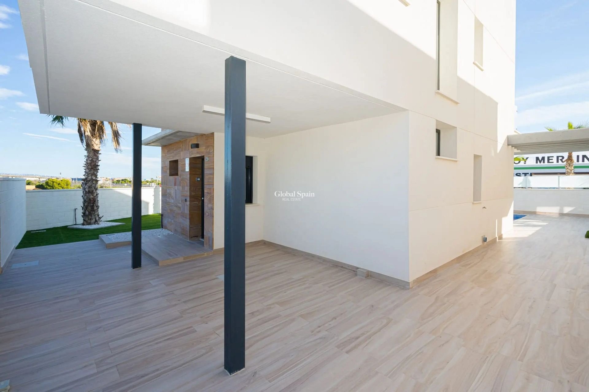 Wederverkoop - Villa -
CABO ROIG