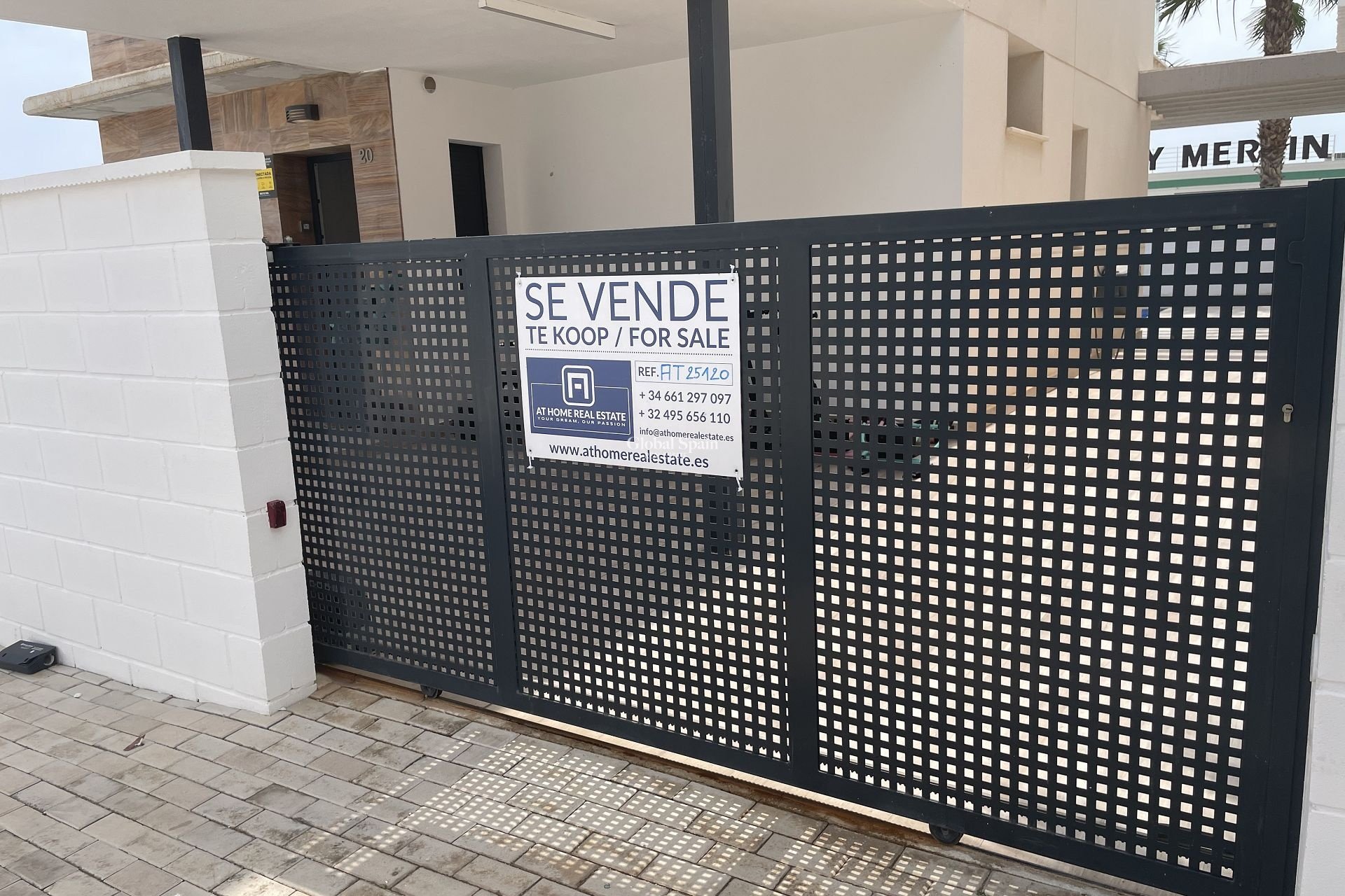 Wederverkoop - Villa -
CABO ROIG