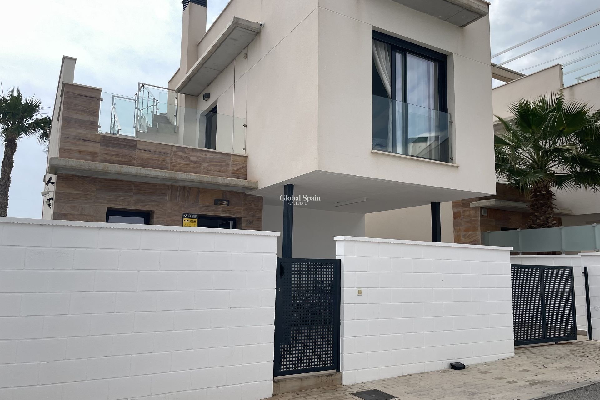 Wederverkoop - Villa -
CABO ROIG