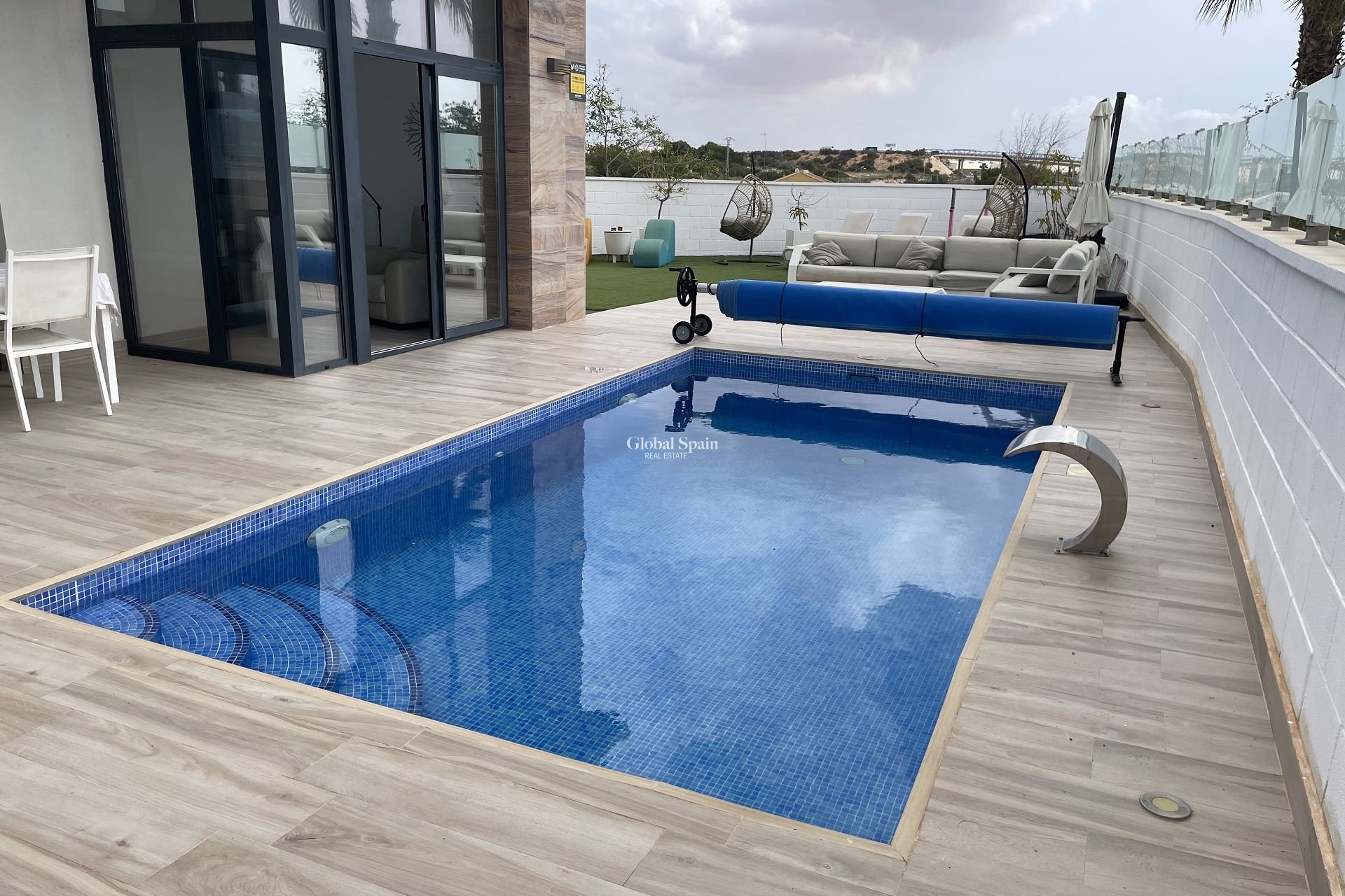 Wederverkoop - Villa -
CABO ROIG