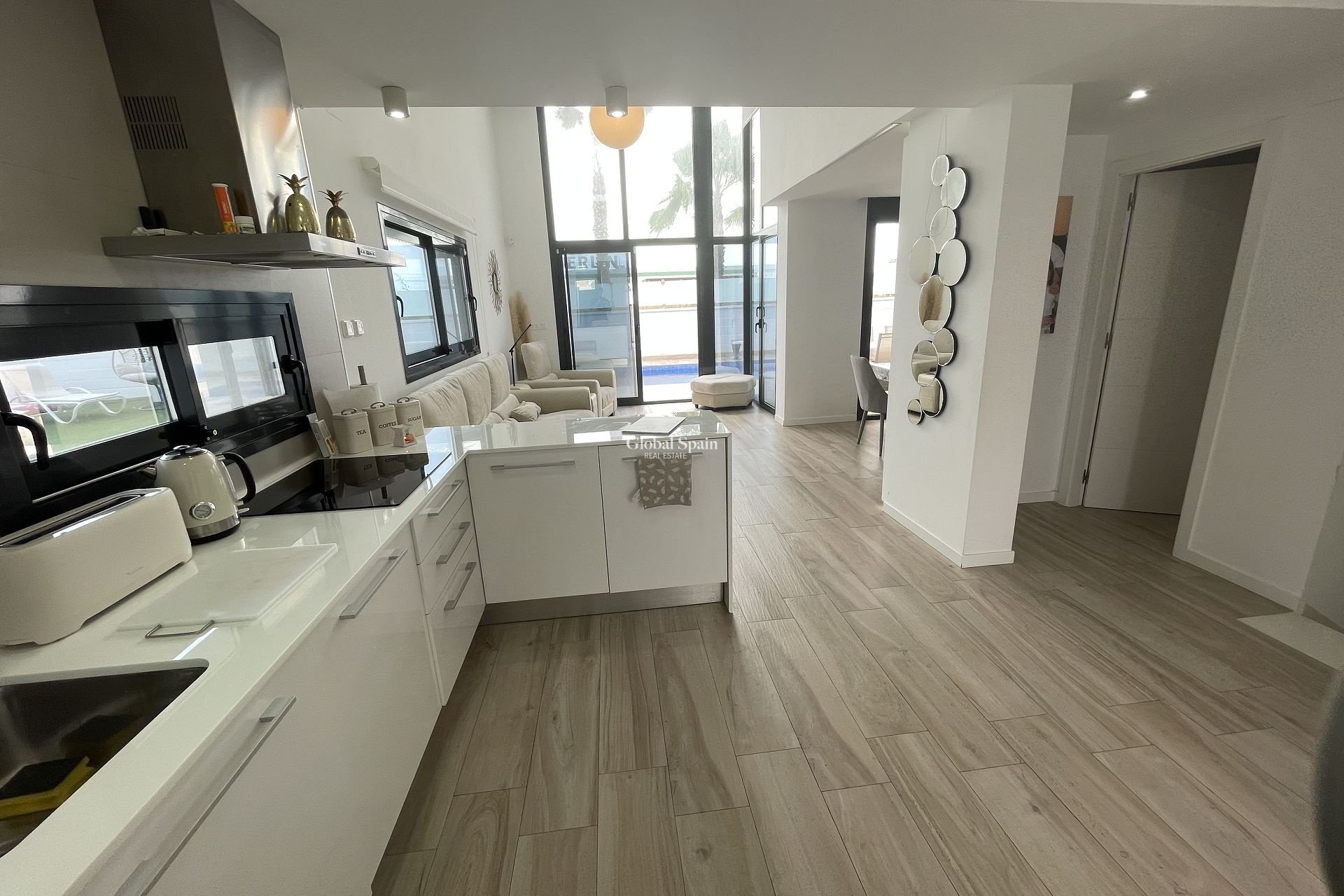 Wederverkoop - Villa -
CABO ROIG